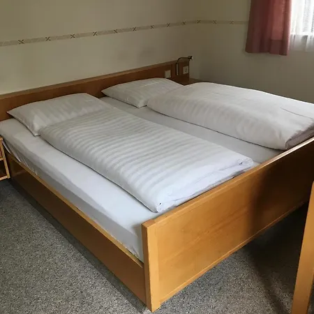 Arona Rooms *